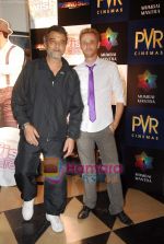 Lucky Ali at the special screening of film Aao Wish Karein in PVR Juhu on 11th Nov 2009 (2).JPG